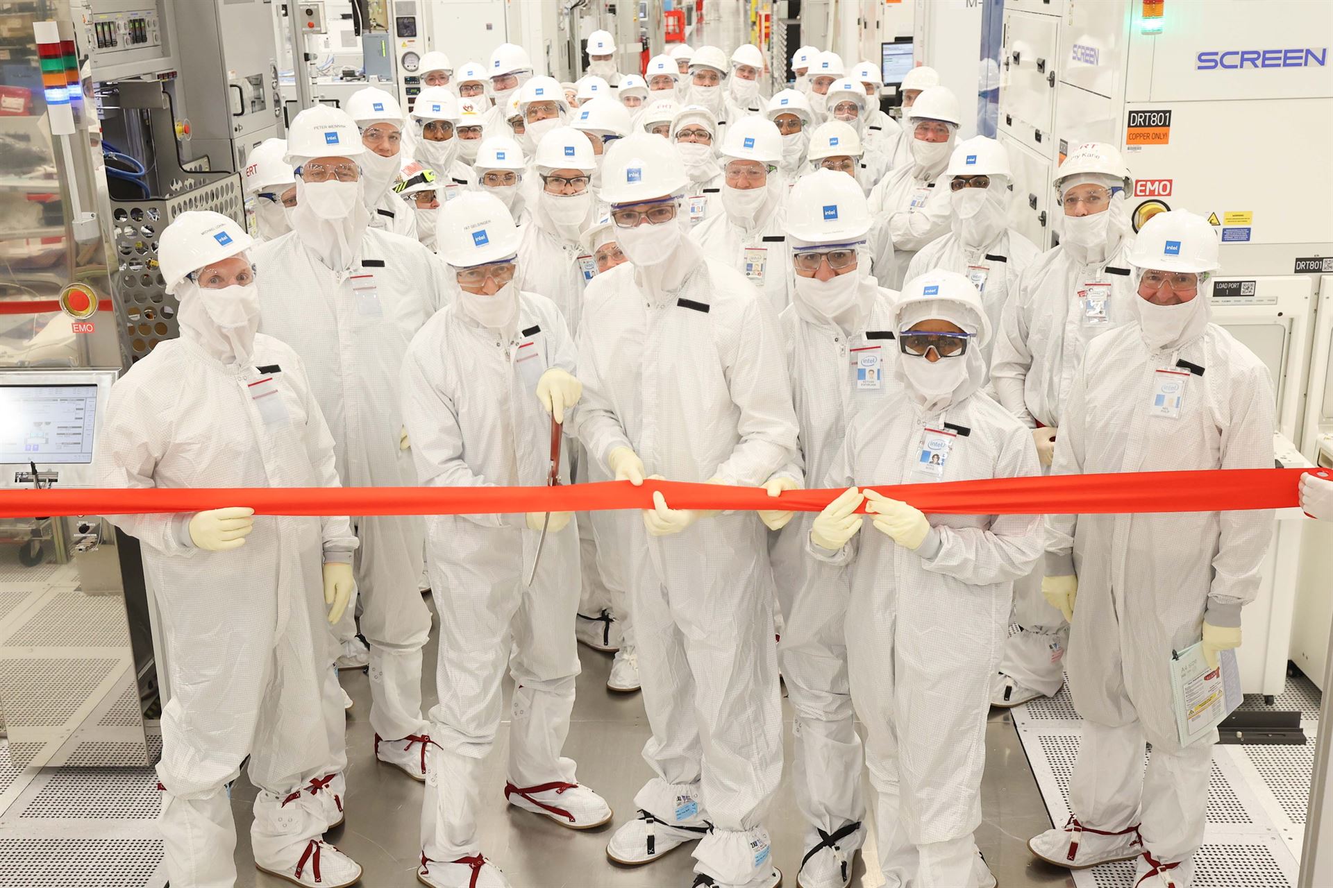 IDA Ireland welcomes Intel’s Fab 34